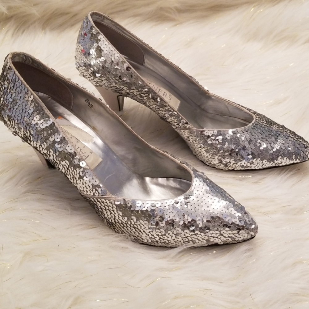 Ladies Silver Heels